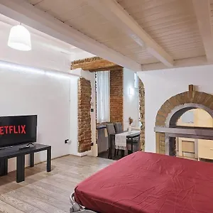  Appartamento Brera-moscova Centro Storico, Wi-fi E Netflix Italia